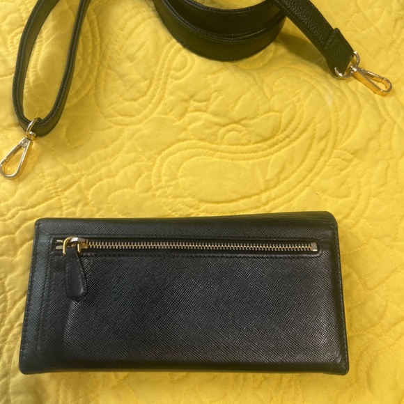Authentic Prada wallet on adjustable crossbody strap - Picture 7 of 16